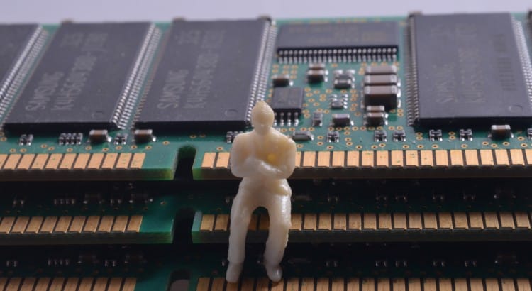 Macro microchip